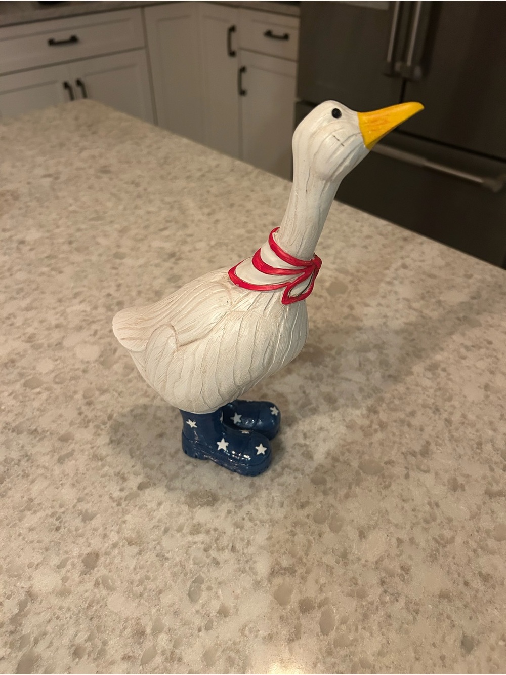 “New”Patriotic White Duck Figurine with Red Scarf and Blue Star Boots - Picture 3 of 5